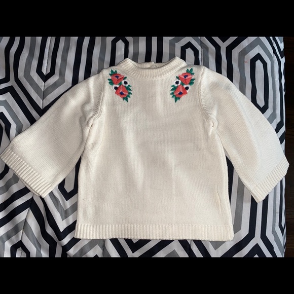 EMBROIDERED BLOOM SWEATER - Picture 2 of 2